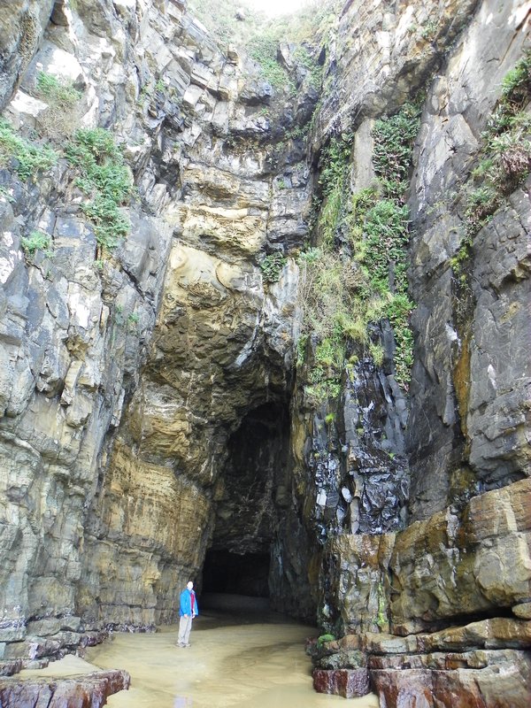 6 - Cathedral Caves