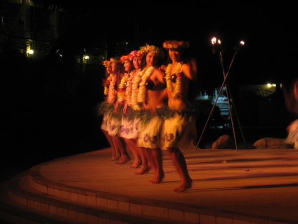 Polynesian Dance Show