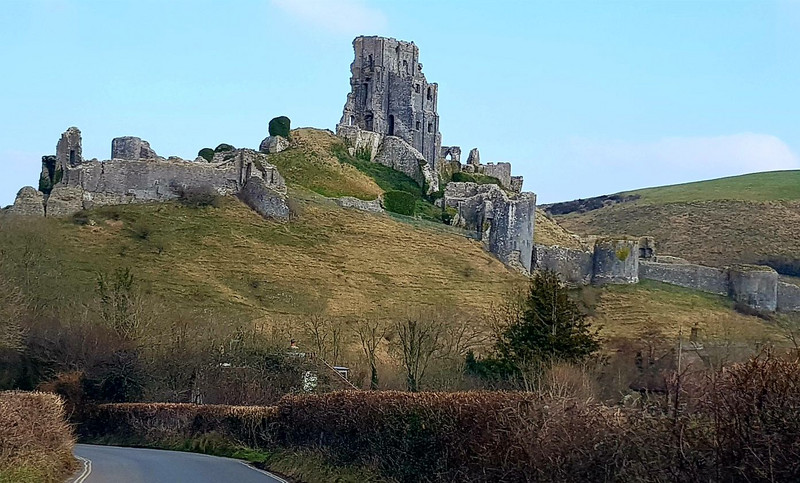 CORFE CASTLE IN THE PURBECK HILLS