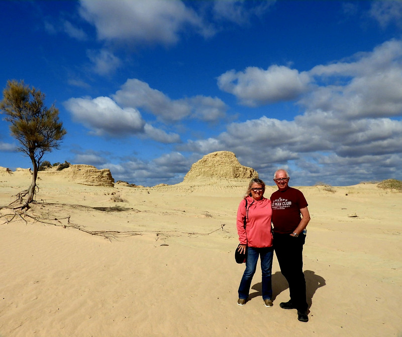 THE MIGHTY MUNGO NATIONAL PARK