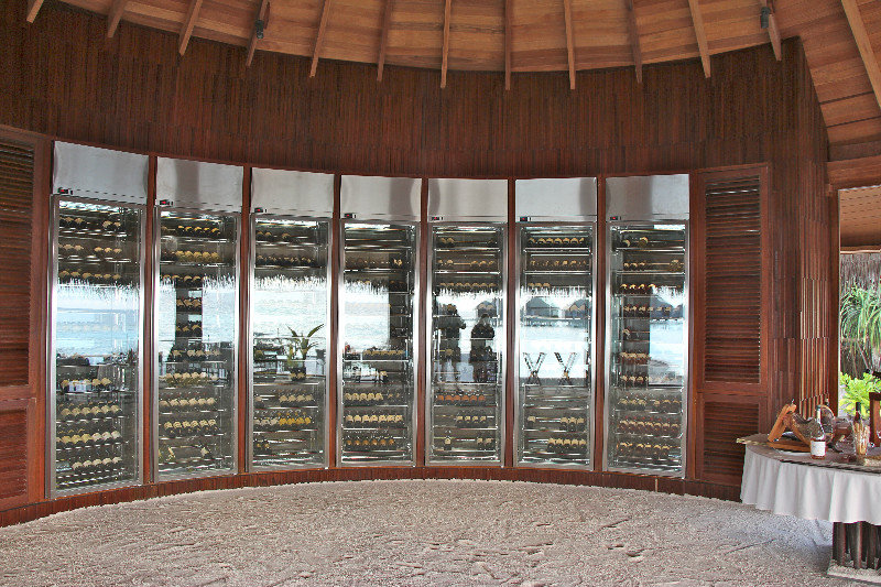 WINE ROOM