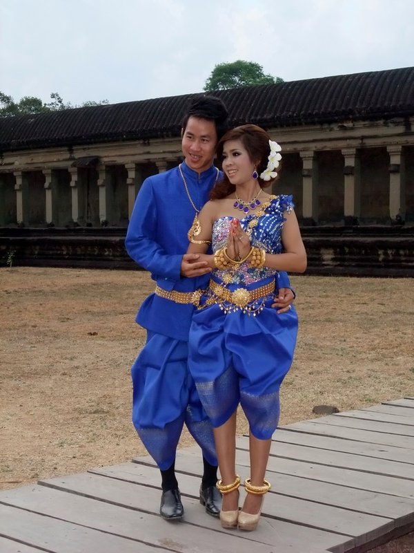 Wedding Photos at Anghor Wat