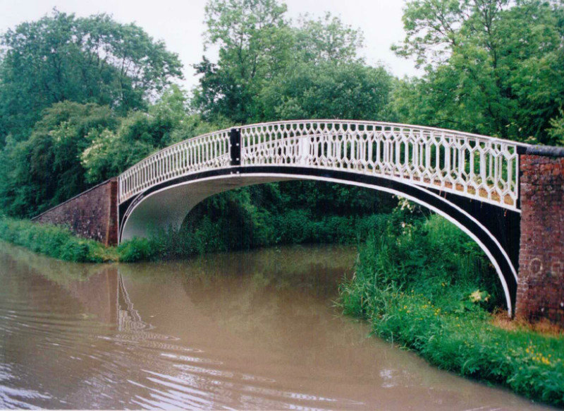Towpath bridge, North Oxford Canal