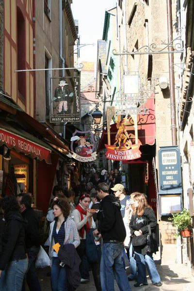 Mont Saint Michel Street