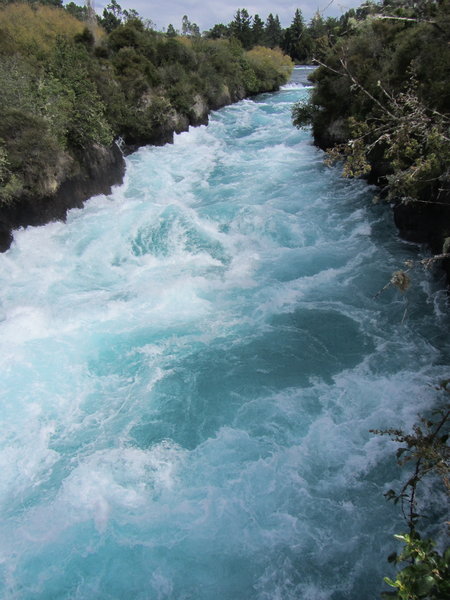 Water rushing to the waterfall