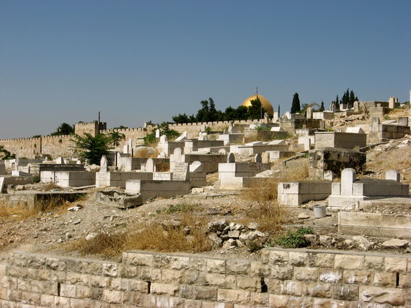 Muslim cemetary outside the eastern wall