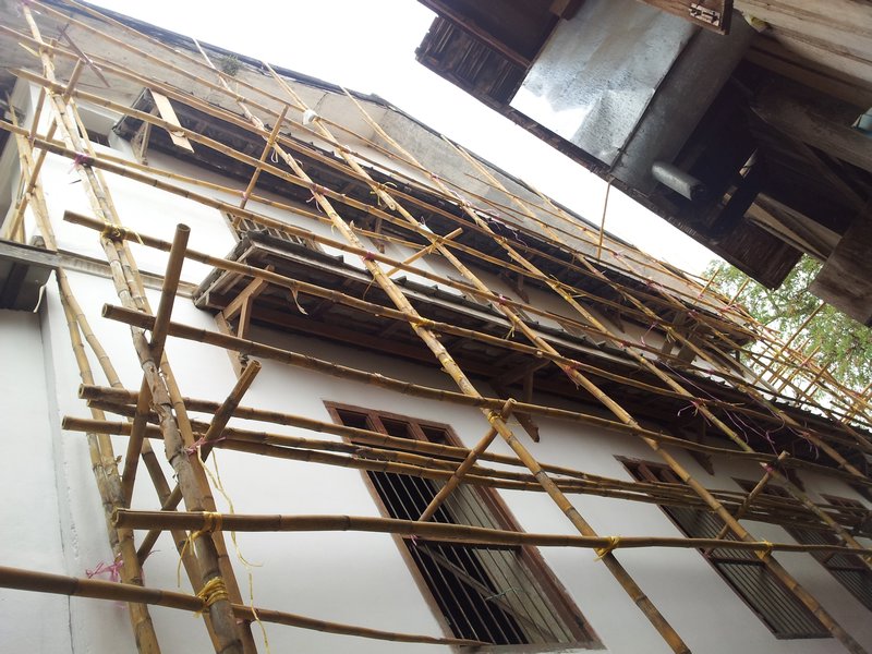 bamboo scaffolding downtown LP
