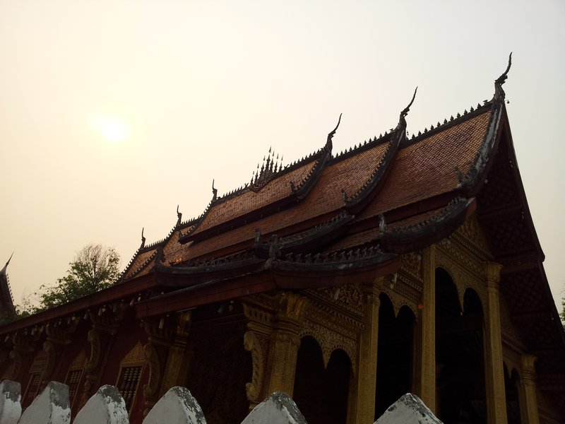 laos temple roof got extras