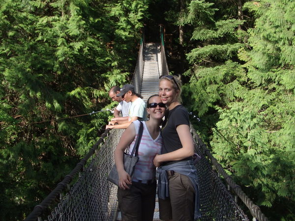 Julia and Juliane at Lynn Valley Suspension bridge