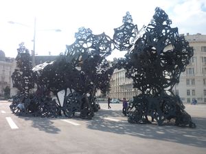 sculpture fro WWII memorial