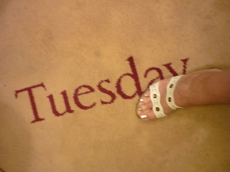 resort wear evening shoes, and carpets to tell us wht day it is!