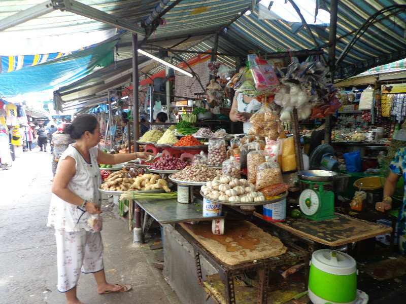 district 1 markets