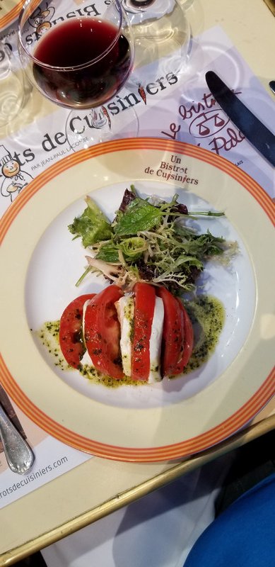 Salad at Le Bistrot de Lyon 