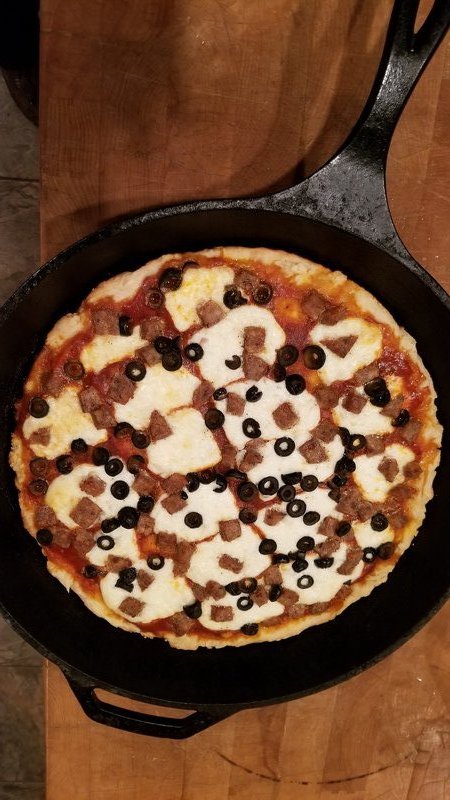 Pizza with Homemade Mozzarella 