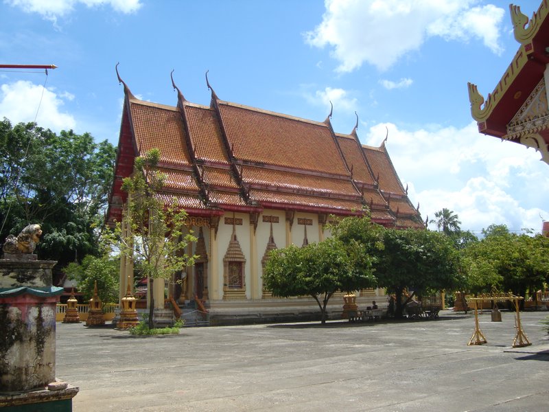 Wat Phra Thong Buddhist Temple Complex