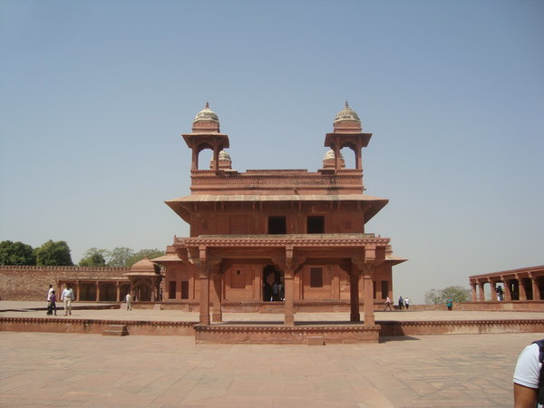 .Diwan-i-Khas (Hall of Private Audience)