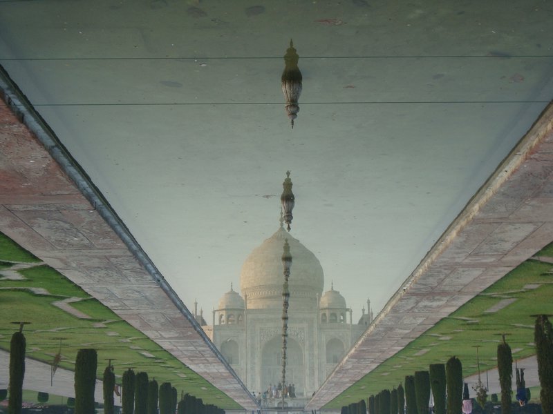 A Photo of the Reflection of the Taj Mahal in the SWaters