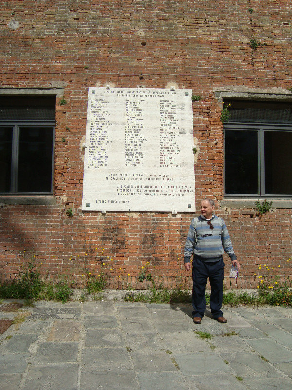D at  Fortezza Vecchia with the list of the Livorno fallen from 1859