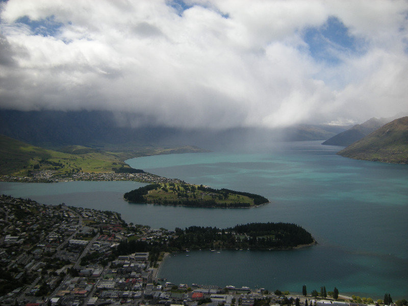 7. Queenstown Gondolr View from Top (Cloud Lifting Slowly)