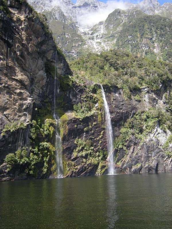 25. 21. The Waterfall that the Bow of the Boat Entered