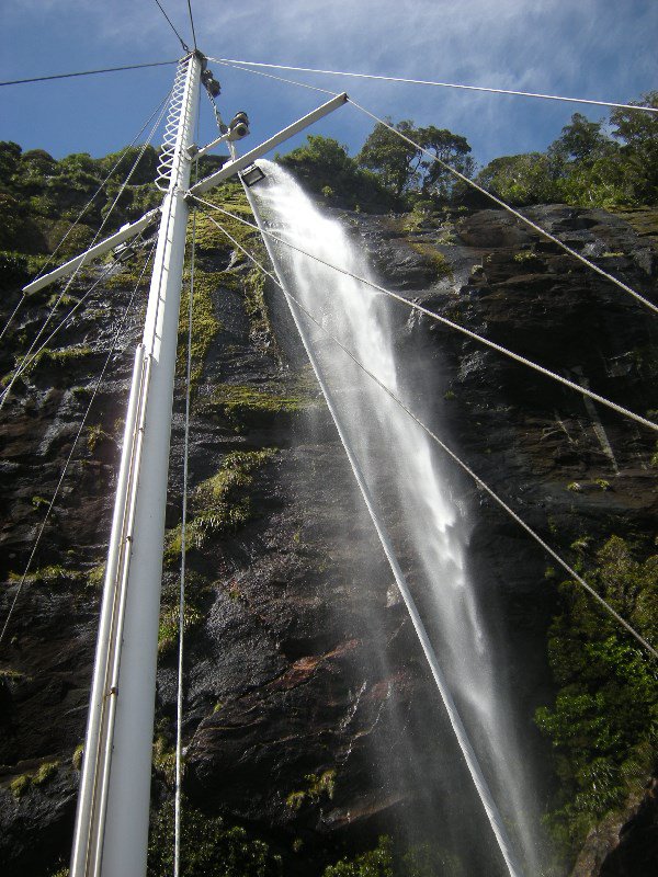 28. 21. The Waterfall that the Bow of the Boat Entered