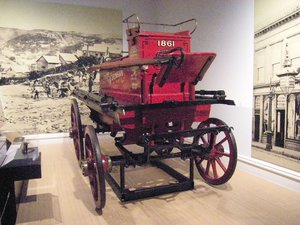 36.  Pride of Dunedin Fire Engine, Settlers Museum