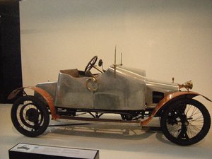47. 'Brit' Car, Settlers Museum
