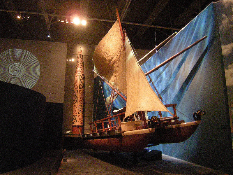8. Maori Boat, Te Papa Museum