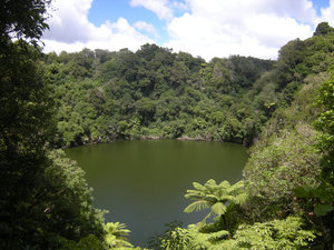 19. Emerald Pool in th Southern Crater, Waimangu Volcanic Valley