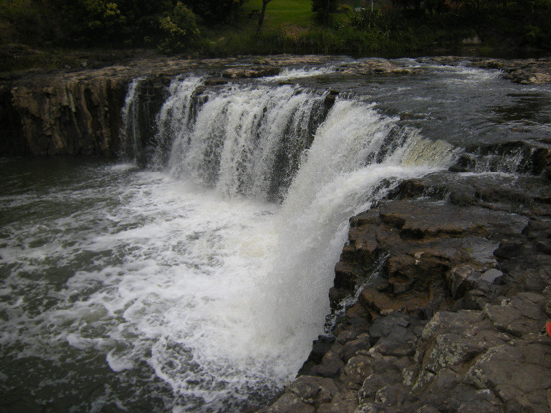 48. Haruru Falls