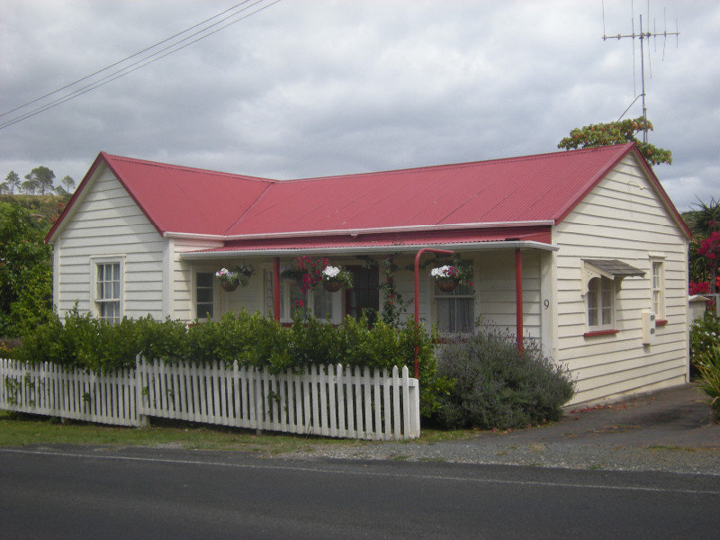 16. Penney Cottage Mangonui Heritage Trail