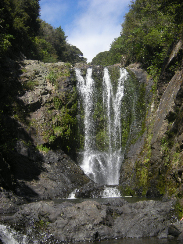 7. Piroa Falls