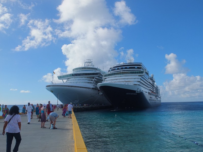 7. The New Amsterdam and the Azura at Grand Turk
