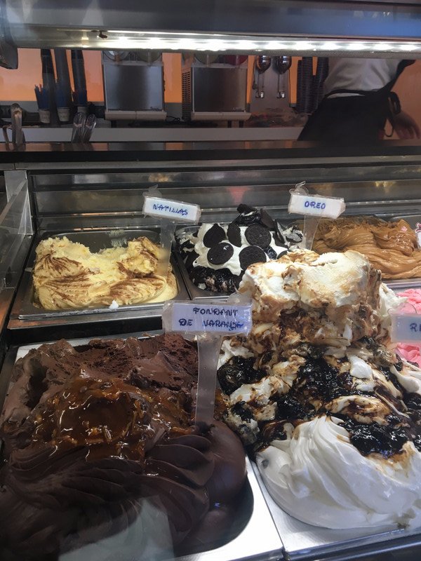 Das wohl beste Eis in Sevilla: Oreo & Chocobons