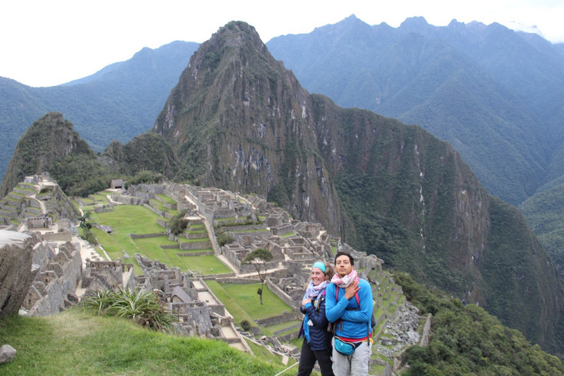 Machu Picchu: In strenger Pose