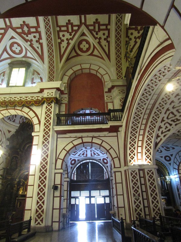 Basilica y convento de San Francisco in Lima
