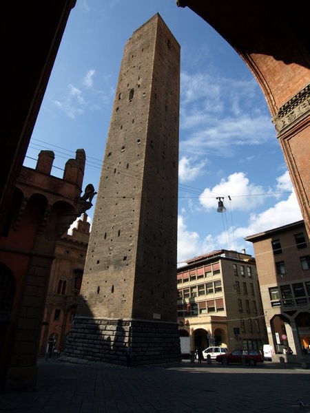 one of Bologna's two remaining towers