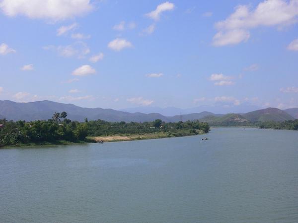 Beautiful scenery along the Perfume River