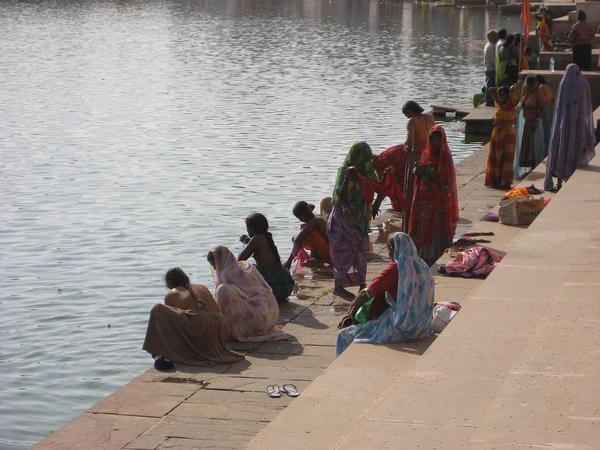 Women bathing in the lake