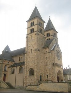 Contemporary church