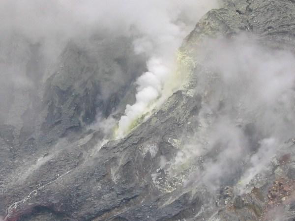 Volcano Poas vents