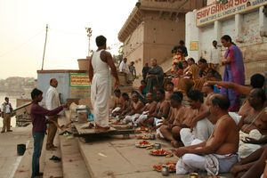 Spiritual men by the ghats