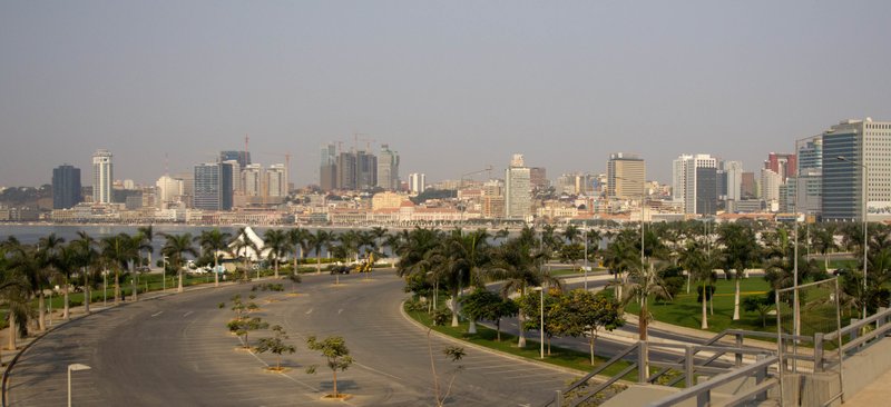 Luanda by day