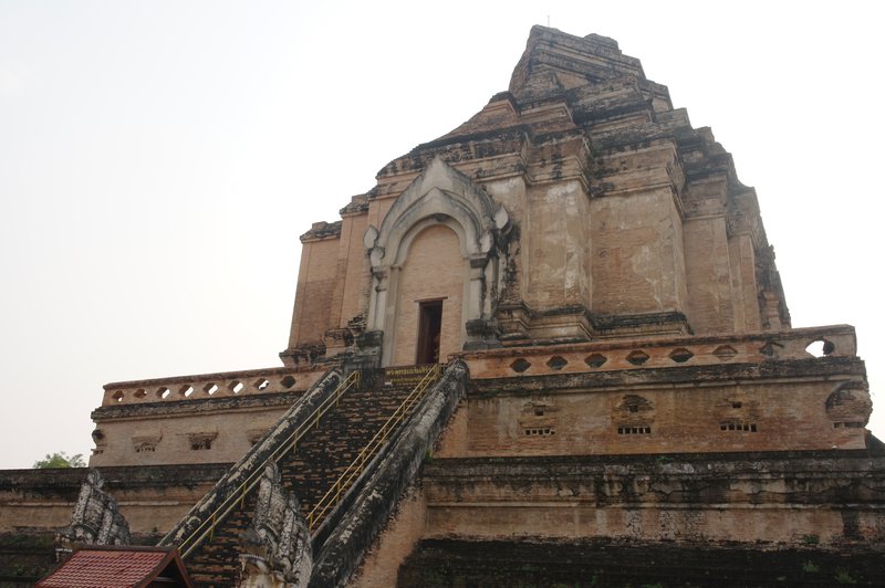 Old Temple in Chiang Mai - ruined 1545
