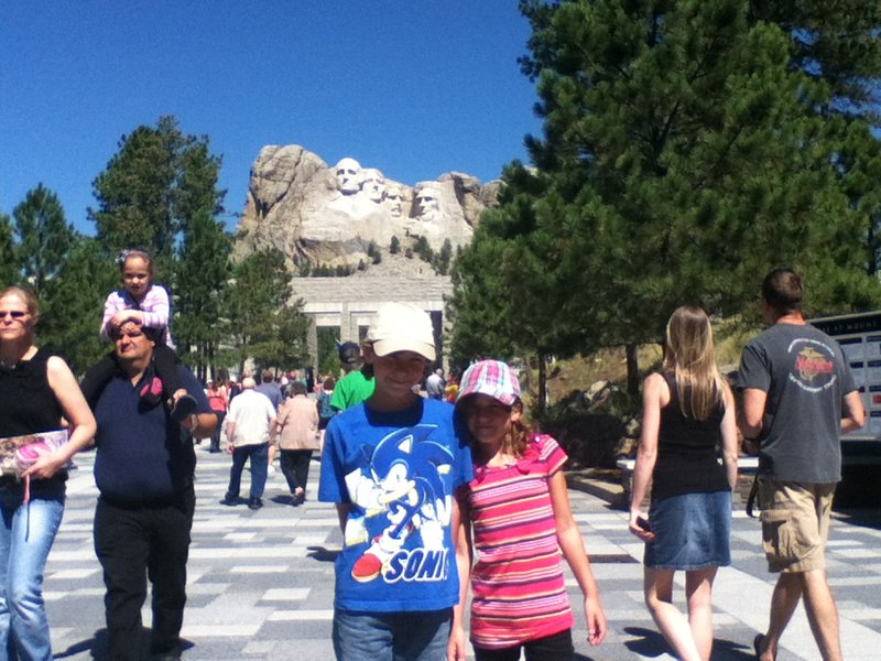Mount Rushmore (2)