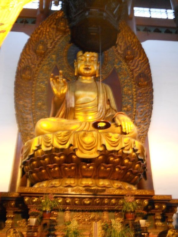 Giant gold leaf covered Buddha