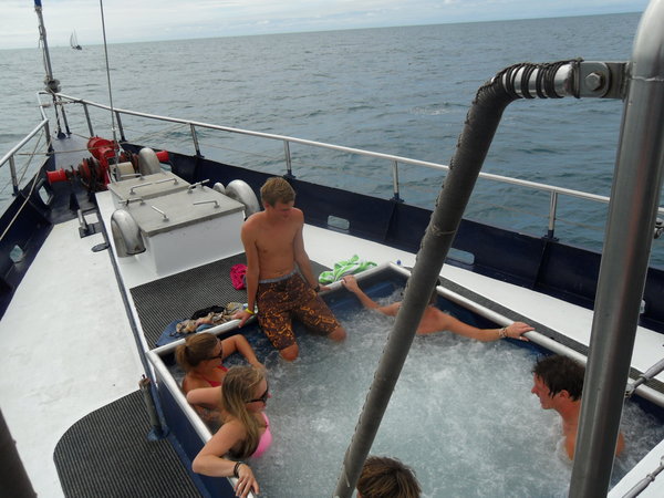 Did I mention there was a hot tub on the boat!?