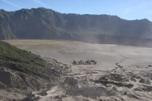 view down from Bromo 