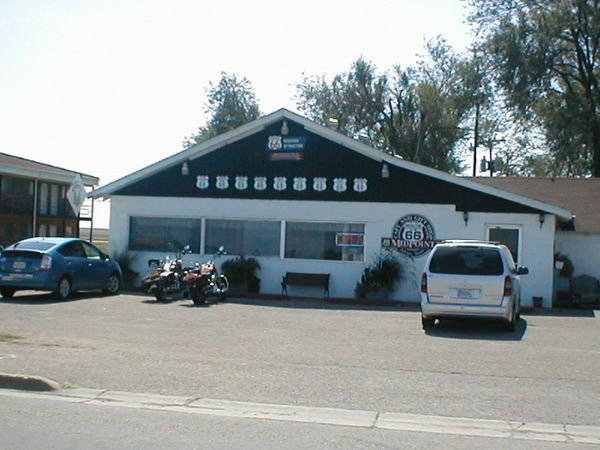 Midpoint Cafe on Route 66