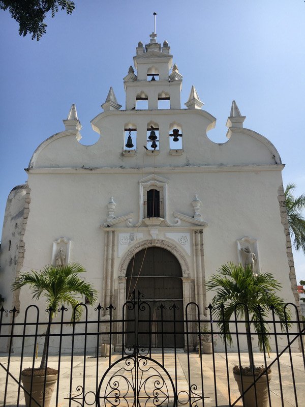 Kirche am Mercado de Santiago.